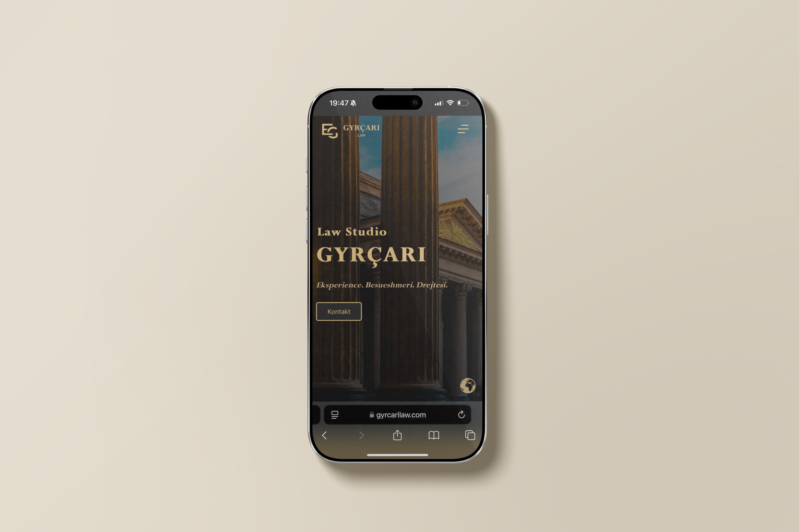 9061-01-iphone-16-mockup 1
